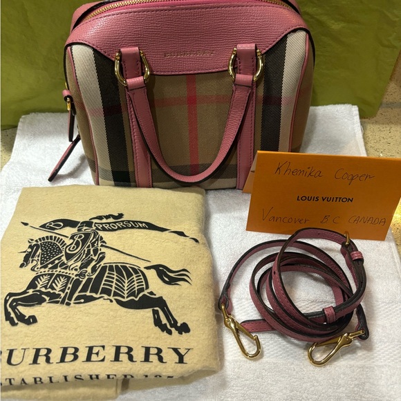 BURBERRY BAG - Picture 1 of 13